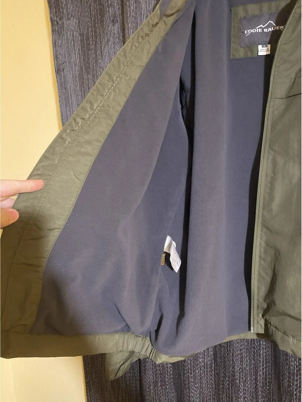 Eddie Bauer Men's Size Large Olive Green Full-Zip Coat - Fleece-Lined Thermore